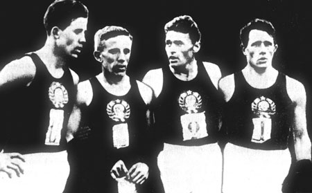 Советские бегуны - победители кросса газеты Юманите